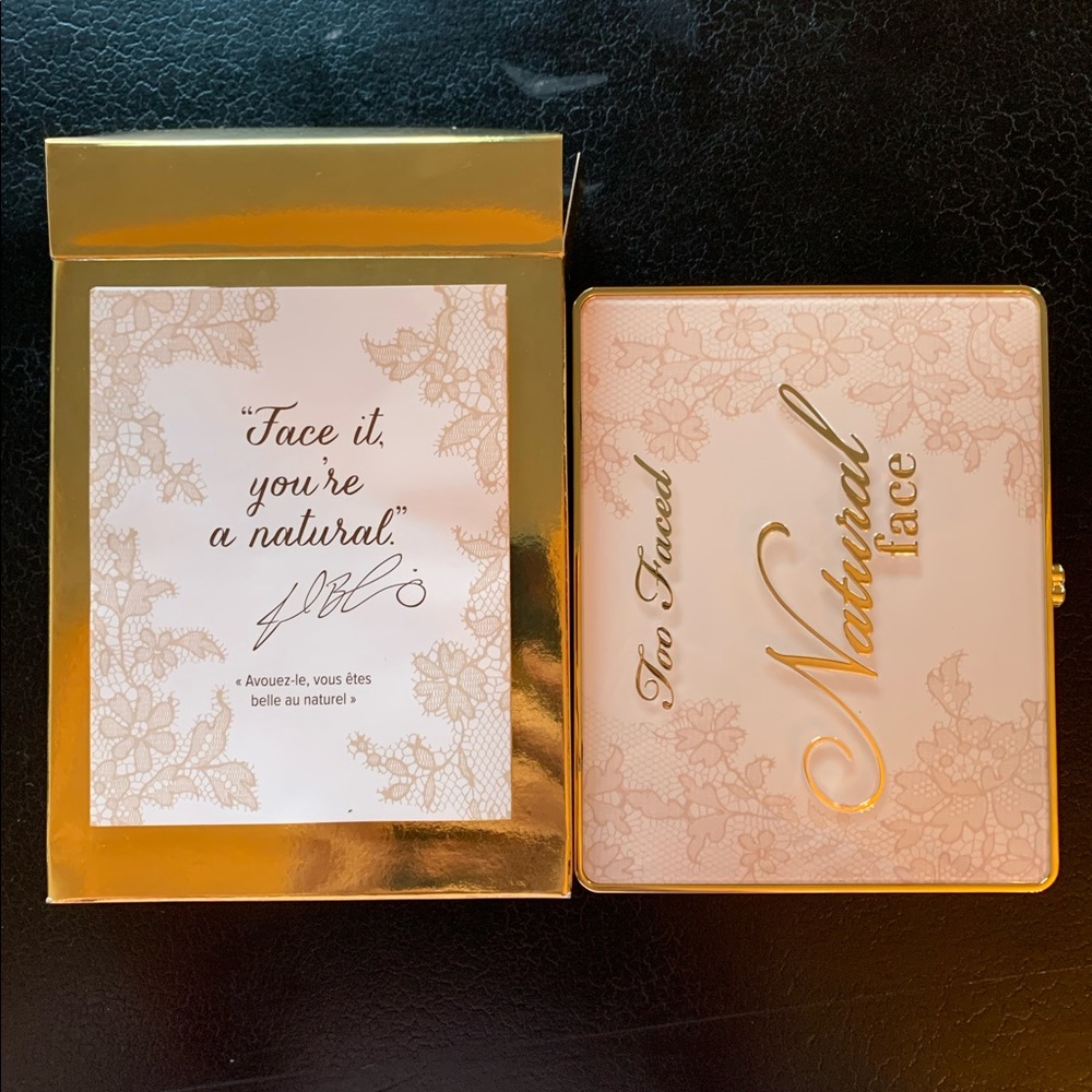 ✨Too Faced Natural Veil Face Palette✨
